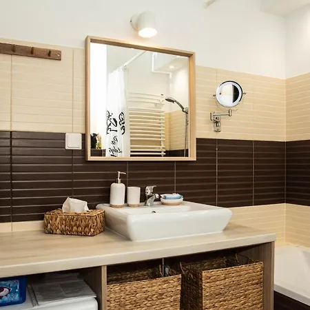 Seashell Bocianie Gniazdo Apartmán *